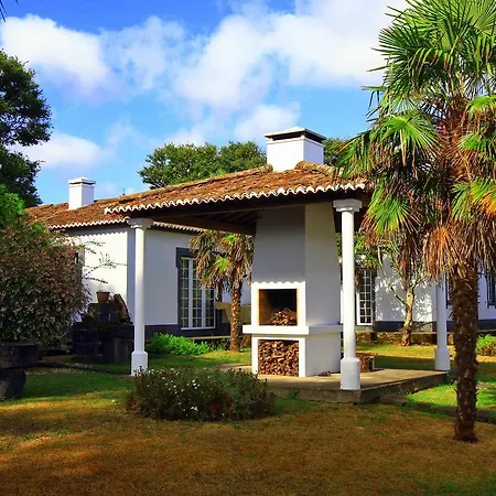 Solar Do Conde Garden Capelas