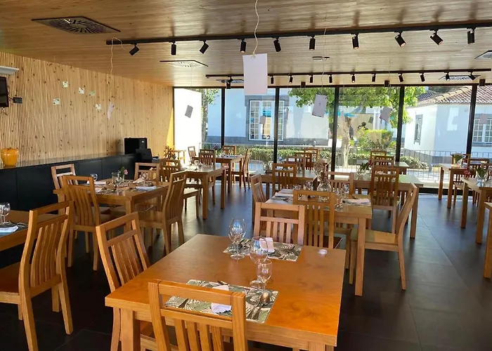 Solar Do Conde Garden 4*