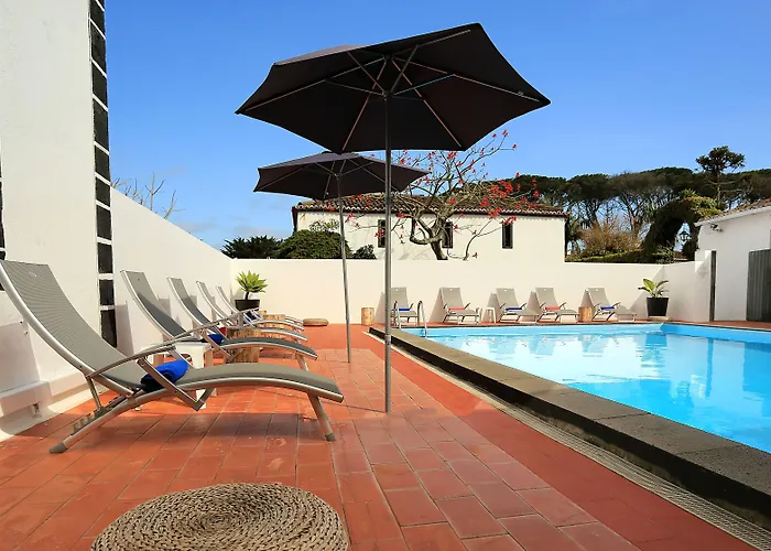 Solar Do Conde Garden 卡佩拉什